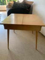 Vintage houten speeltafel met houten blokken, Kinderen en Baby's, Speelgoed | Houten speelgoed, Ophalen, Gebruikt, Meubelstuk of Keukentje