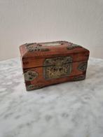 Antiek vintage chinees sieradenkistje mahoniehout jade, Ophalen of Verzenden, Zo goed als nieuw, Bruin, Hardcase