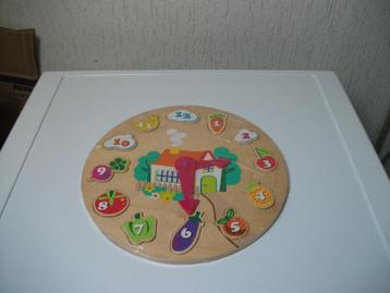 Klok puzzel fruit 12 delig beschikbaar voor biedingen