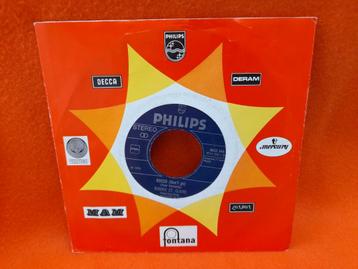 Bonnie St. Claire - Rocco (don't go)/(Like a) Locomotion beschikbaar voor biedingen
