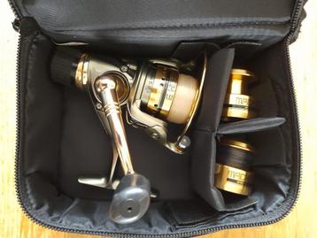 Shakespeare MACH 3 2500 RD mooie kleine molen 215 gram  beschikbaar voor biedingen