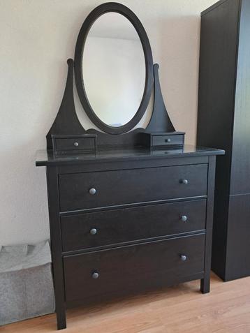 Hemnes kaptafel met sieradenlaadjes beschikbaar voor biedingen