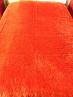 Grote retro vintage 2-persoons jaren 70 sprei van pluche, Gebruikt, Overige typen, Tweepersoons, Oranje