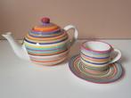 Kleurrijk gestreept servies Xenos theepot kopje en schotel, Huis en Inrichting, Keuken | Servies, Ophalen of Verzenden, Gebruikt