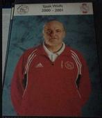 GEZOHT! WANTED! Ajax spelesrkaarten staff members 2000-01, Verzamelen, Sportartikelen en Voetbal, Verzenden, Zo goed als nieuw