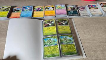 Pokemon kaarten Scarlet & Violet beschikbaar voor biedingen