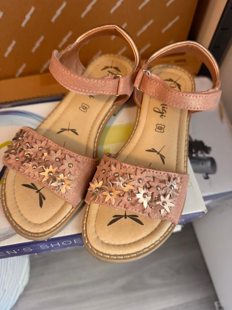 Sandalen PRIMIGI, Ophalen, Zo goed als nieuw, Meisje, Schoenen