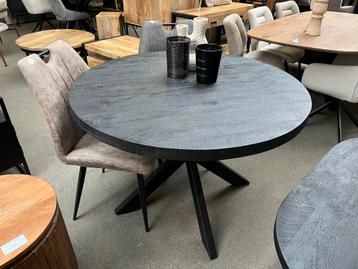 Magazijn leegverkoop ronde eettafel zwart mangohout matrix beschikbaar voor biedingen
