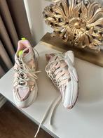 Michael Kors sneakers maat 40 (9M) wit roze, Kleding | Dames, Schoenen, Ophalen of Verzenden, Zo goed als nieuw, Wit, Sneakers of Gympen