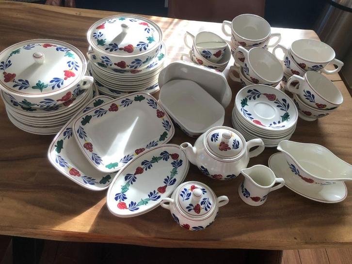 Boerenbont servies, Huis en Inrichting, Keuken | Servies, Zo goed als nieuw, Overige typen, Boerenbont, Aardewerk, Ophalen