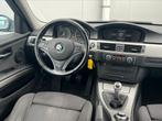 Grijze BMW 3-Serie 318i E90 Touring 143PK / NieuweAPK, Zwart, Origineel Nederlands, Handgeschakeld, 1405 kg