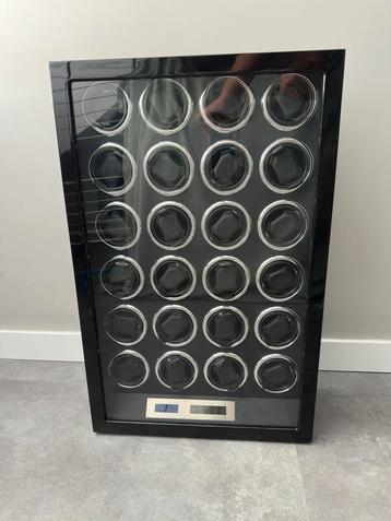 Luxe Watch winder / Horloge kast 24 stuks beschikbaar voor biedingen