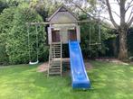 Speelhuisje met glijbaan, schommels en zandbak, Kinderen en Baby's, Speelgoed | Buiten | Speeltoestellen, Ophalen, Gebruikt, Glijbaan