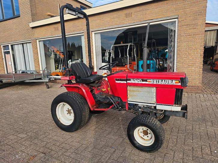 Shibaura 4x4 hydrostaat minitractor, Zakelijke goederen, Machines en Bouw | Heftrucks en Intern transport, Overige typen, Overige aandrijving