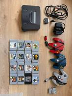 Nintendo 64 met 16 games, Spelcomputers en Games, Spelcomputers | Nintendo 64, Ophalen, Zo goed als nieuw, Met 2 controllers