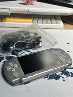 Sony PSP Zilver 2004, 1 speler, Ophalen of Verzenden, Gebruikt, Vanaf 3 jaar
