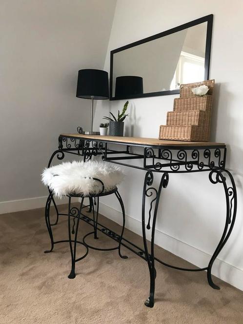 Sidetable met kruk, Huis en Inrichting, Tafels | Sidetables, Zo goed als nieuw, 25 tot 50 cm, Rechthoekig, Ophalen of Verzenden