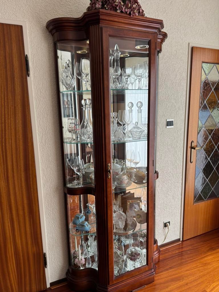 Vitrinekast zo goed als nieuw, Huis en Inrichting, Kasten | Vitrinekasten, Ophalen, 200 cm of meer, 50 tot 100 cm, Zo goed als nieuw