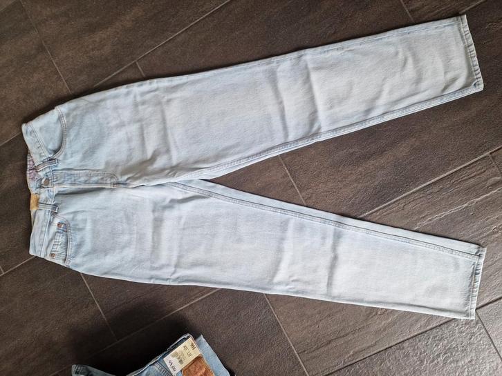 Levi's 901 vintage w31 l32 nieuw met kaartjes made in USA, Kleding | Dames, Spijkerbroeken en Jeans, Nieuw, W30 - W32 (confectie 38/40)