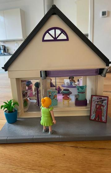 Playmobil kledingwinkel 70017 beschikbaar voor biedingen