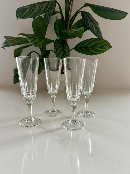 4 of meer vintage flutes. Vintage proseccoglazen 150ml, Verzamelen, Glas en Borrelglaasjes, Zo goed als nieuw, Overige typen, Ophalen of Verzenden