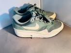 Nike Air Max 1 - Maat 37.5, Kleding | Dames, Schoenen, Ophalen of Verzenden, Gedragen, Groen, Sneakers of Gympen