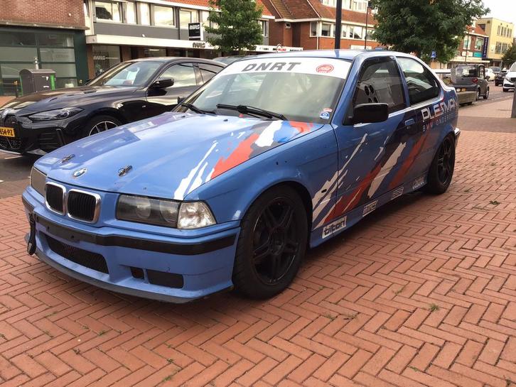 BMW E36 330i compact, Auto diversen, Raceauto's
