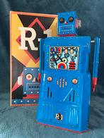 Antieke R1 robot in nieuw staat met doos., Antiek en Kunst, Antiek | Speelgoed, Ophalen of Verzenden