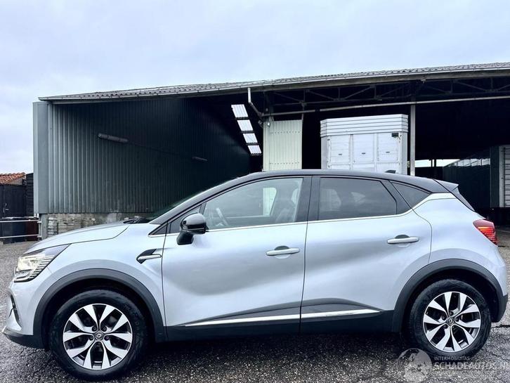 Renault Captur Gereserveerd 1.0 TCe Turbo 101pk Intens - nap, Auto diversen, Schadeauto's, Renault, Handgeschakeld, Benzine, Hatchback