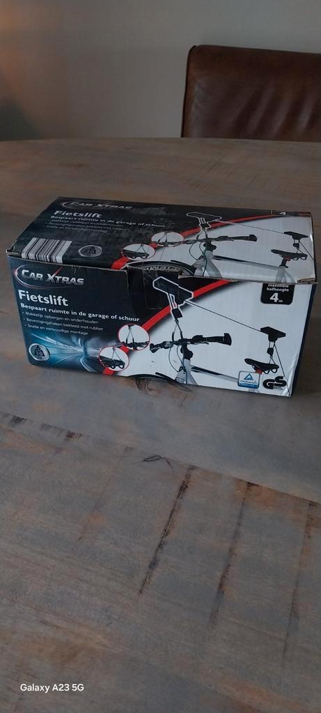 Fietslift (nieuw in doos), Fietsen en Brommers, Fietsaccessoires | Fietsgereedschap, Nieuw, Ophalen of Verzenden