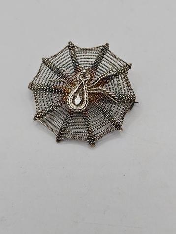 Antieke Zilveren Spinnen Broche beschikbaar voor biedingen
