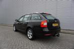 Skoda Octavia Combi 1.4 TSI Greentech Elegance Business Line, Auto's, Skoda, Voorwielaandrijving, Euro 5, Stof, Gebruikt