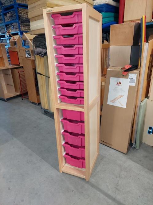 Schilte smalle, hoge ladekast / kinderopvangkast, Huis en Inrichting, Kasten | Ladekasten, Zo goed als nieuw, 150 tot 200 cm, Minder dan 50 cm