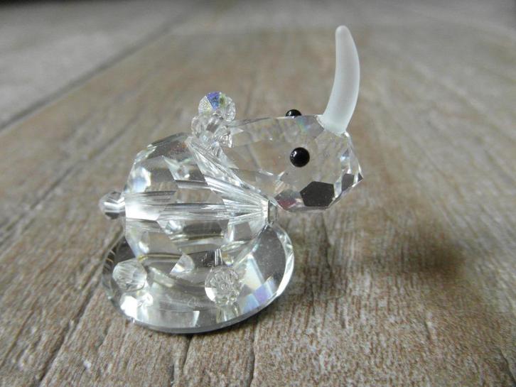 Neushoorn; may fair kristal, Verzamelen, Swarovski, Zo goed als nieuw, Figuurtje, Ophalen of Verzenden