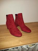 Rode enkellaarsjes maat 40, Kleding | Dames, Tamaris, Lage of Enkellaarzen, Ophalen of Verzenden, Zo goed als nieuw