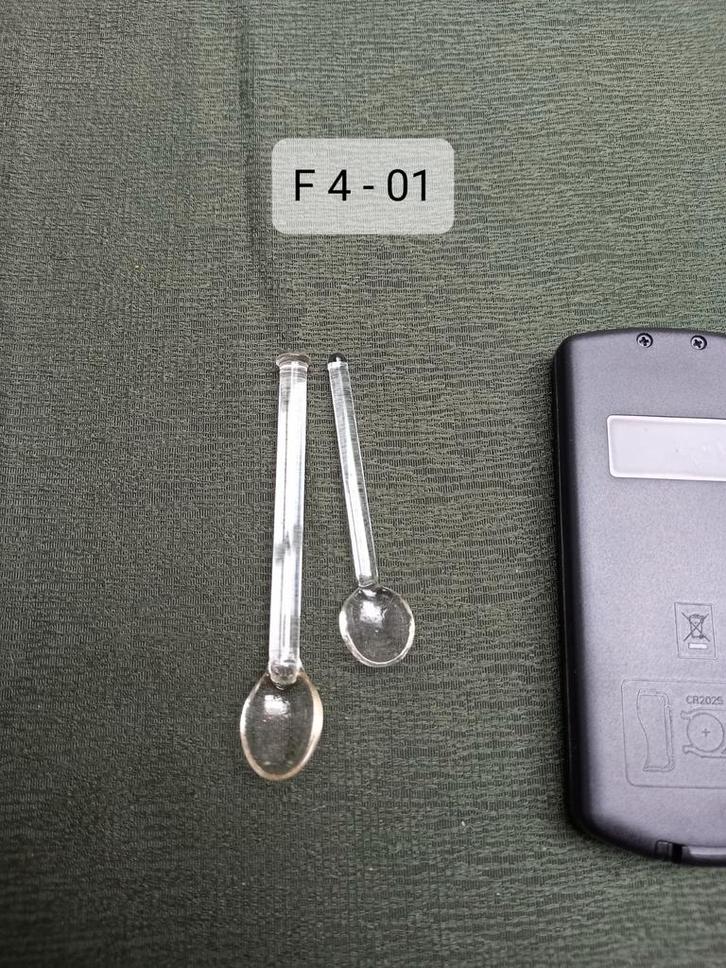 F4 serie: Laboratoriumglas, Roerstaafjes., Verzamelen, Glas en Borrelglaasjes, Gebruikt, Overige typen, Ophalen of Verzenden