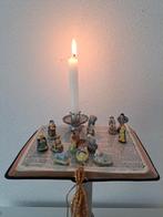 Franse fèves antiek Kerststal op bijbel 12 dlg porselein, Antiek en Kunst, Verzenden