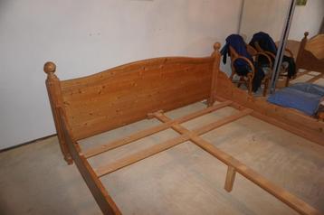 Grenen bed ombouw ( vintage look)