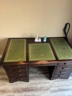 Klassik engelse bureau, Ophalen