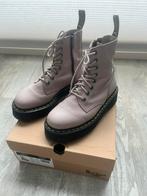 Dr. Martens maat 39 ZGAN, Beige, Lage of Enkellaarzen, Ophalen of Verzenden, Dr. Martens