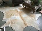 Licht creme koeienhuid vloerkleed kleed koeiehuid koehuid, Ophalen, Gebruikt