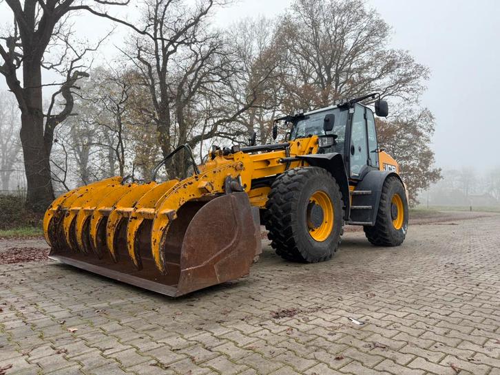 JCB TM420 T4F – 2020 – 4.074 uur – Met klem & grote bak, Zakelijke goederen, Machines en Bouw | Kranen en Graafmachines, Verreiker