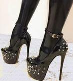 Pumps met spikes, tm 46, Verzenden, Nieuw, Zwart