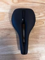 Gebiomized Sleak en Area zadels, Overige merken, Minder dan 10 versnellingen, Carbon, Nieuw