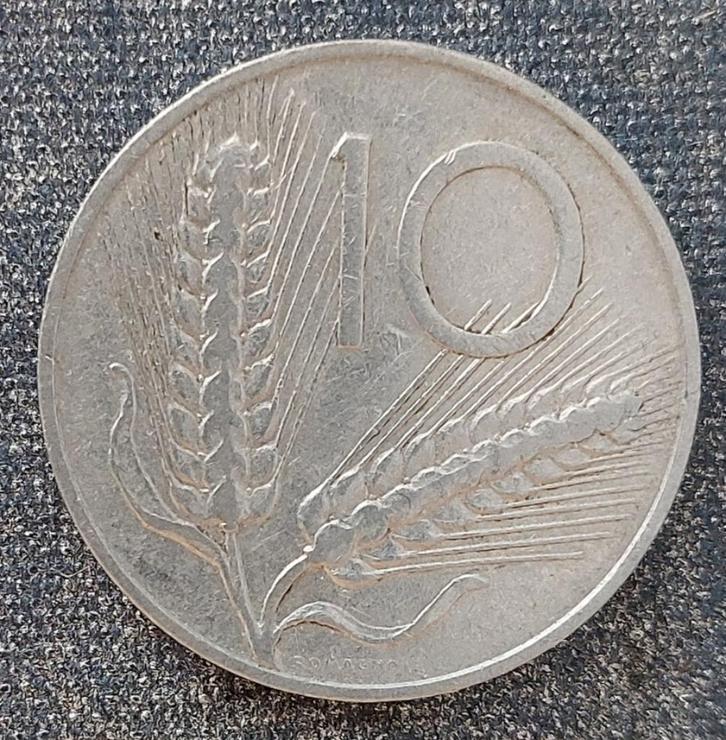 10 Lire, Italië 1951 [5807]  [PoMuNi], Postzegels en Munten, Munten | Europa | Niet-Euromunten, Losse munt, Italië, Ophalen of Verzenden