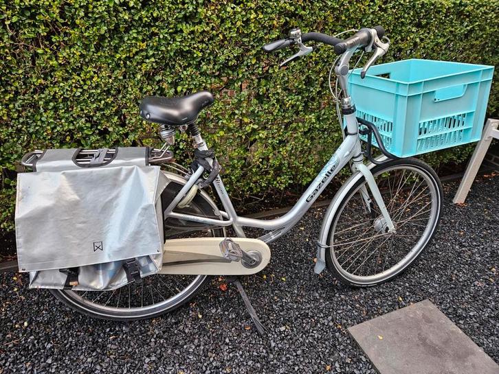Bied! Op Gazelle Bloem fiets - Technische staat zeer goed!, Fietsen en Brommers, Elektrische fietsen, Gebruikt, Gazelle, 55 tot 59 cm