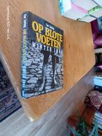 Cor Jaring - Op blote voeten/Winter 1944, Boeken, Gelezen, Ophalen of Verzenden, Cor Jaring, Tweede Wereldoorlog