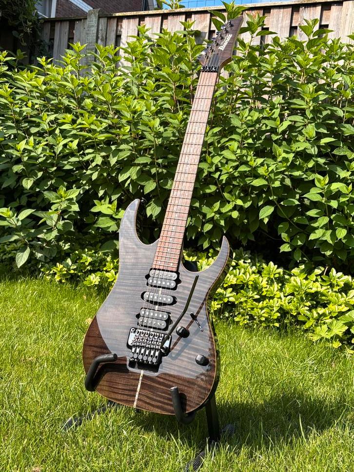 Ibanez RG4570Z Prestige - Dimarzio Pickups, Muziek en Instrumenten, Snaarinstrumenten | Gitaren | Bas, Zo goed als nieuw, Elektrisch