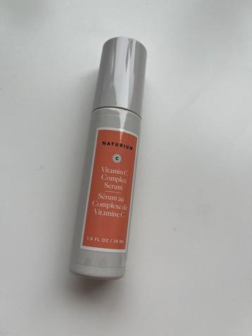 Naturium Vitamine C Complex Serum beschikbaar voor biedingen