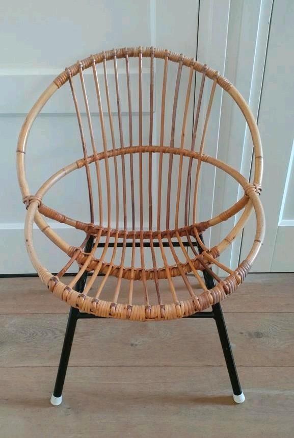 Vintage stoel rotan stoel Rohe Noordwolde stoeltje fauteuil, Kinderen en Baby's, Kinderkamer | Tafels en Stoelen, Stoel(en), Ophalen